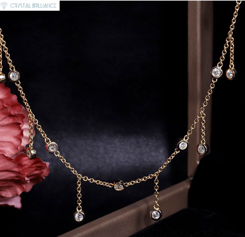 Crystal Brilliance Necklace with Lab-Grown Diamand Yellow Gold 18K Gold Antique Necklaces Lab-Grown Round Diamond