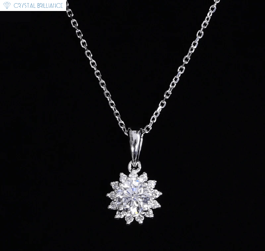 Crystal Brilliance Necklace with Lab-Grown Diamand White Gold 18K Gold Snowflake Necklace Lab-Grown Round Diamond